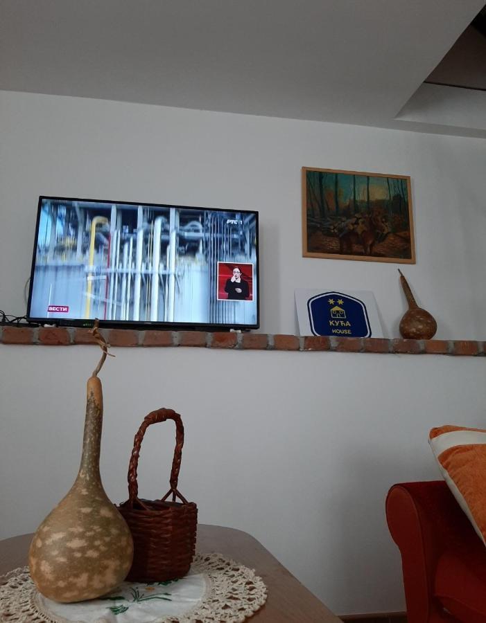 Jacimov Konak Pirot Bagian luar foto