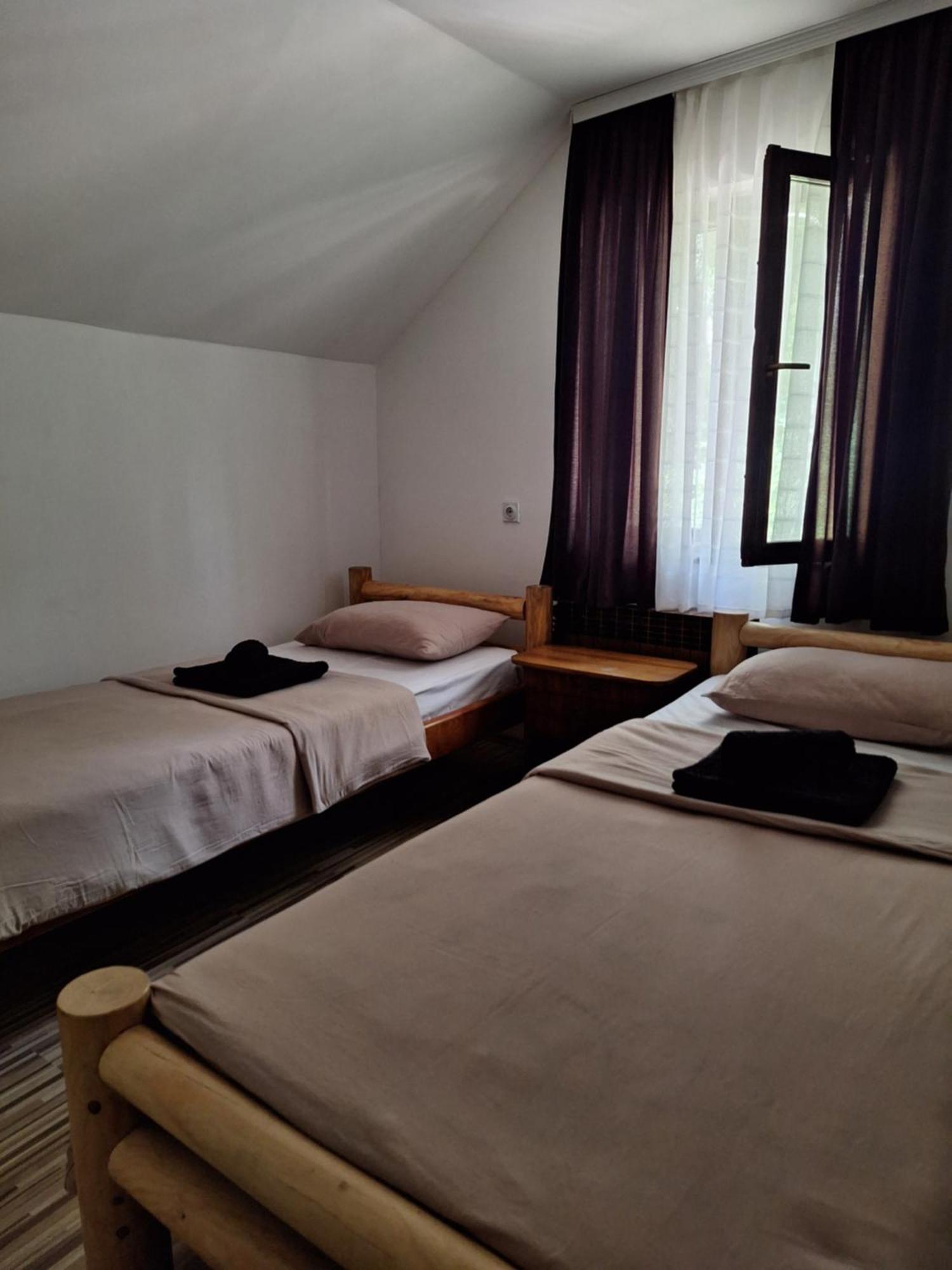 Jacimov Konak Pirot Bagian luar foto
