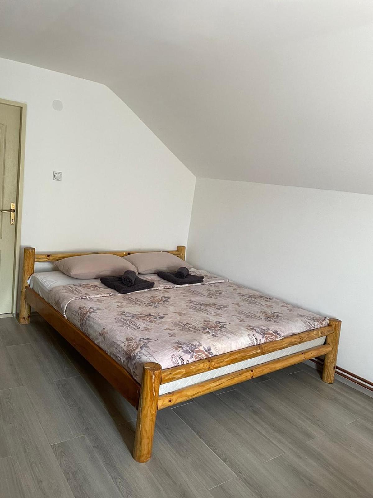 Jacimov Konak Pirot Bagian luar foto
