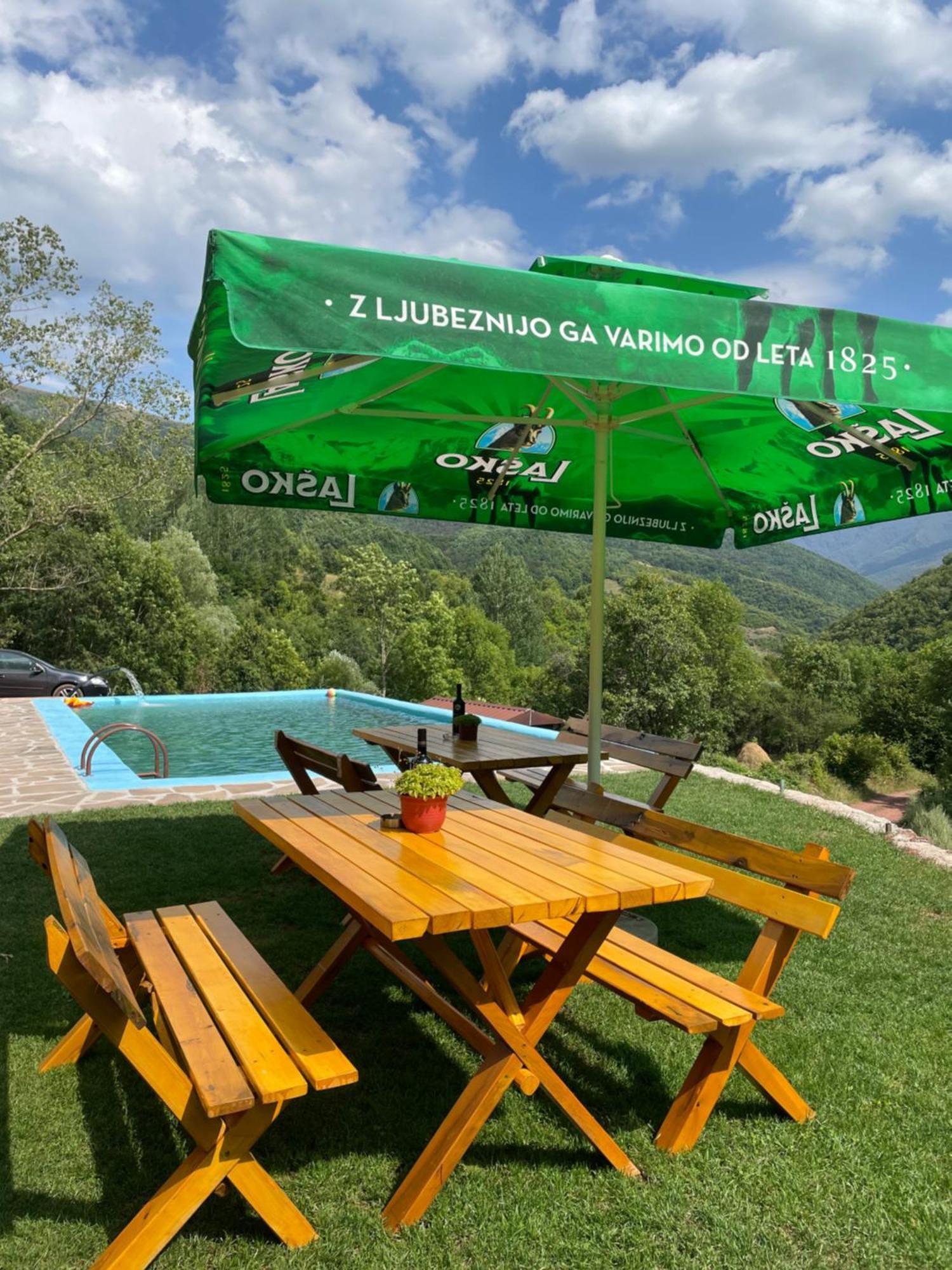 Jacimov Konak Pirot Bagian luar foto